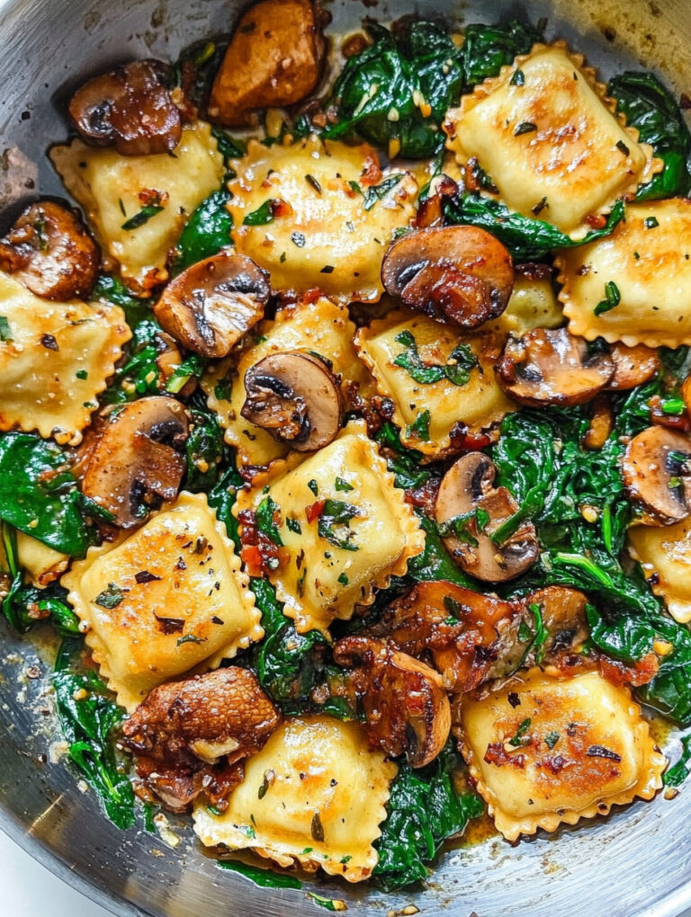 Cheese Ravioli with Spinach, Mushrooms, Sun-Dried Tomatoes, and Garlic